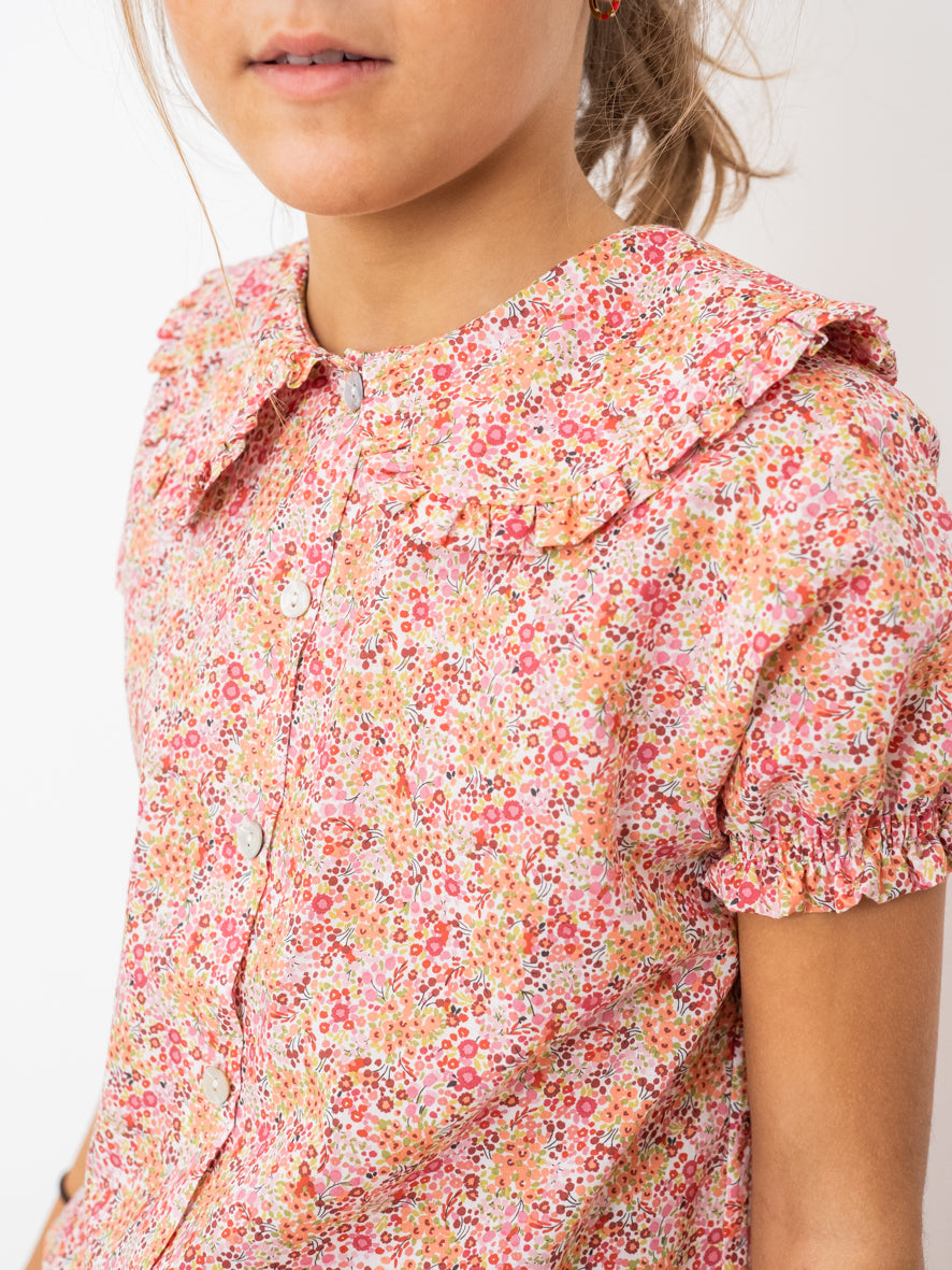 Blusa flores cuello