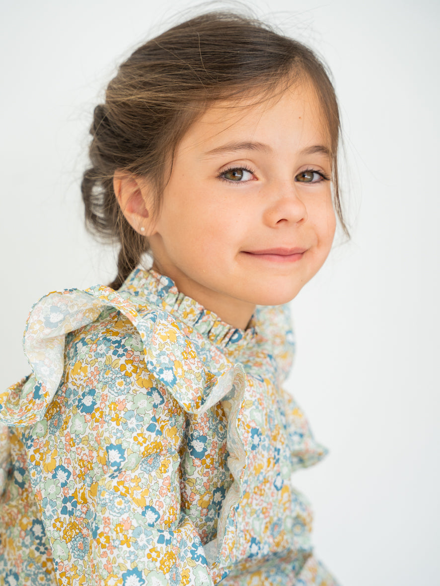 Blusa flores amarillo