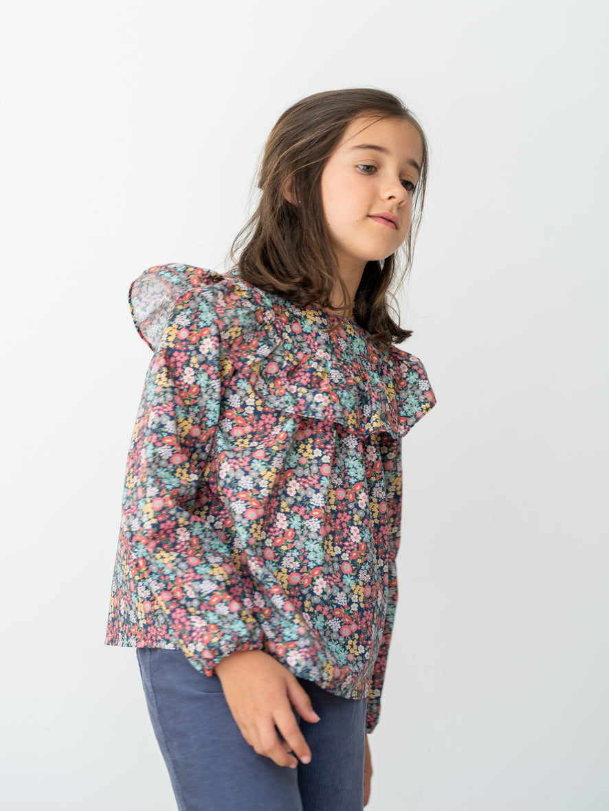 Blusa flores volante