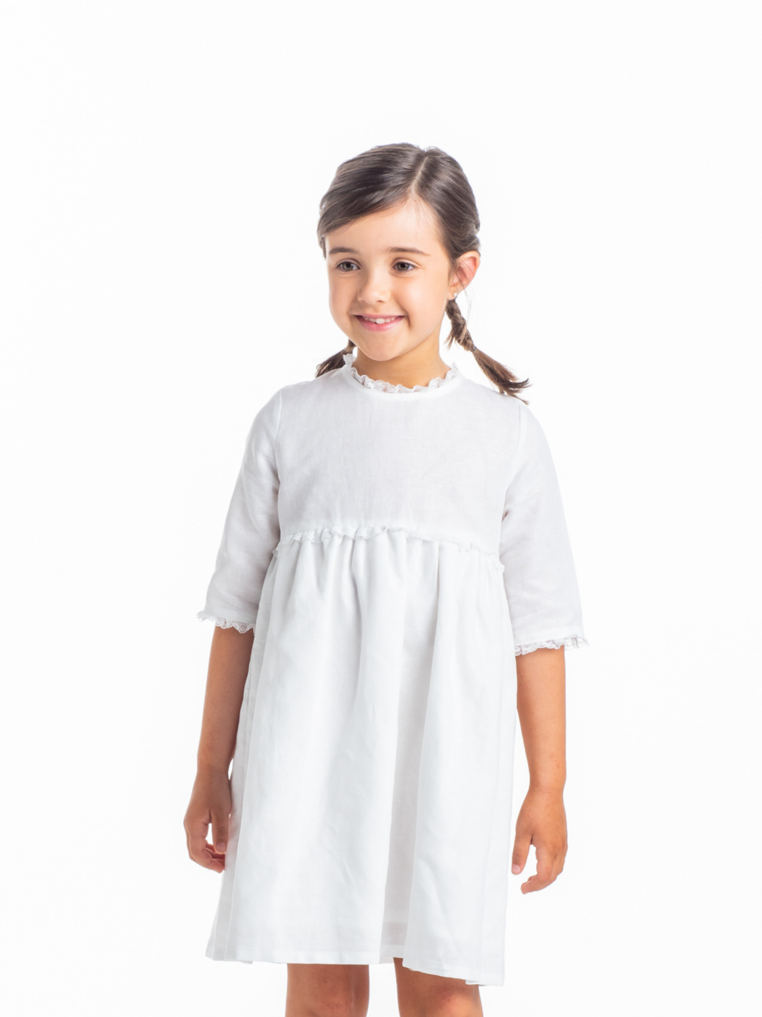 Vestido blanco puntilla